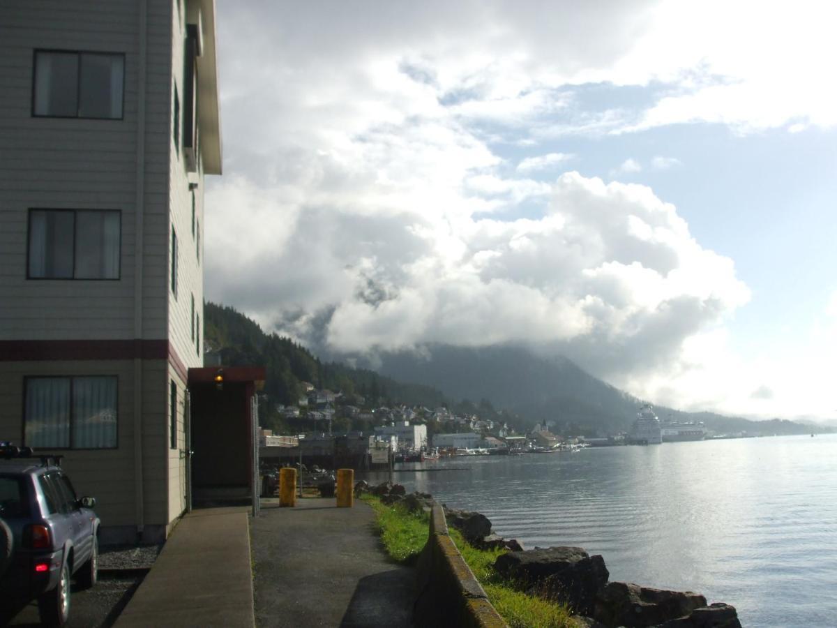 Super 8 By Wyndham Ketchikan Dış mekan fotoğraf