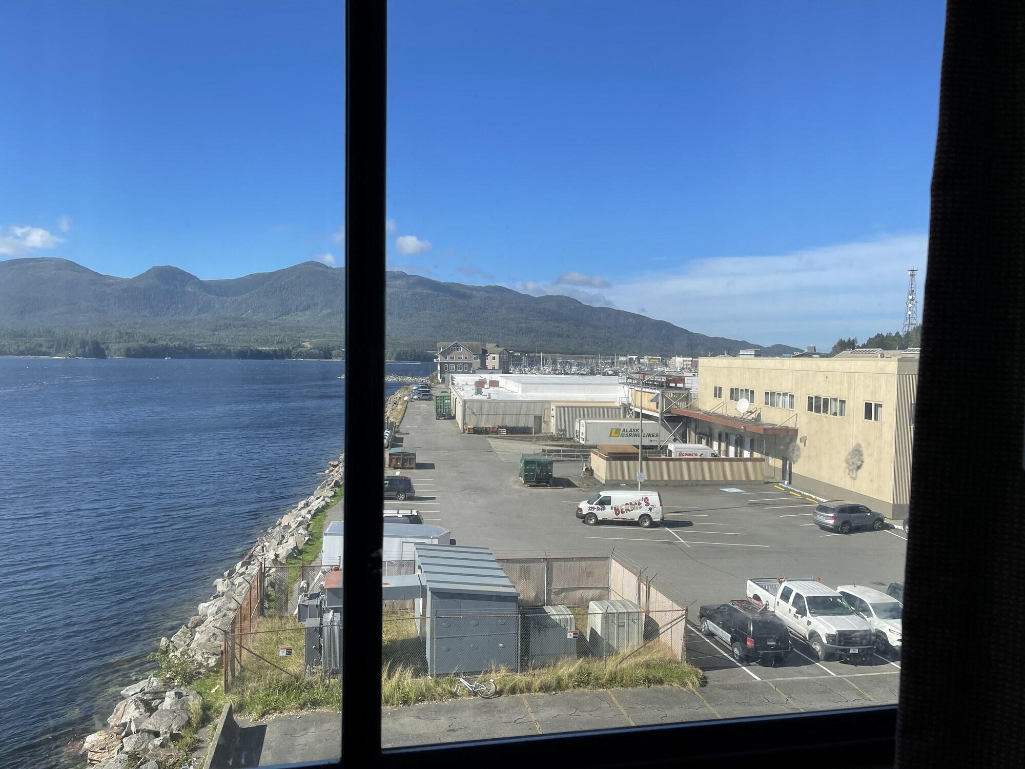 Super 8 By Wyndham Ketchikan Dış mekan fotoğraf